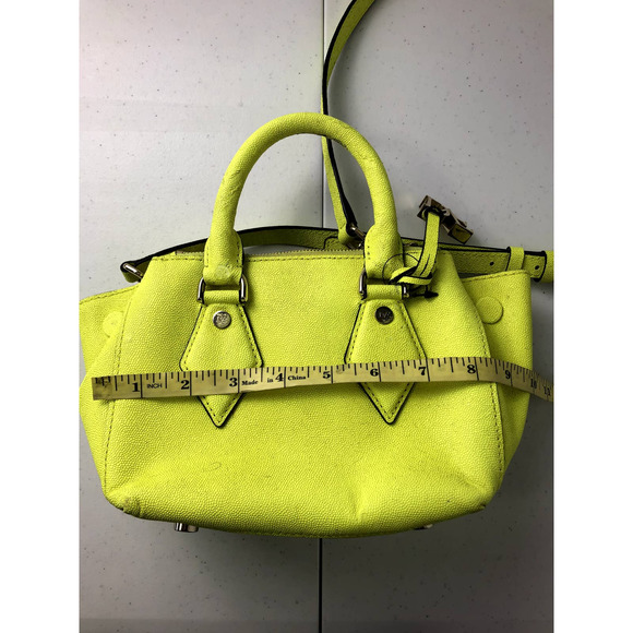 DIANE VON FURSTENBERG Voyage Itsy Double Zip Caviar Mini Satchel in Chartreuse - Picture 11 of 13